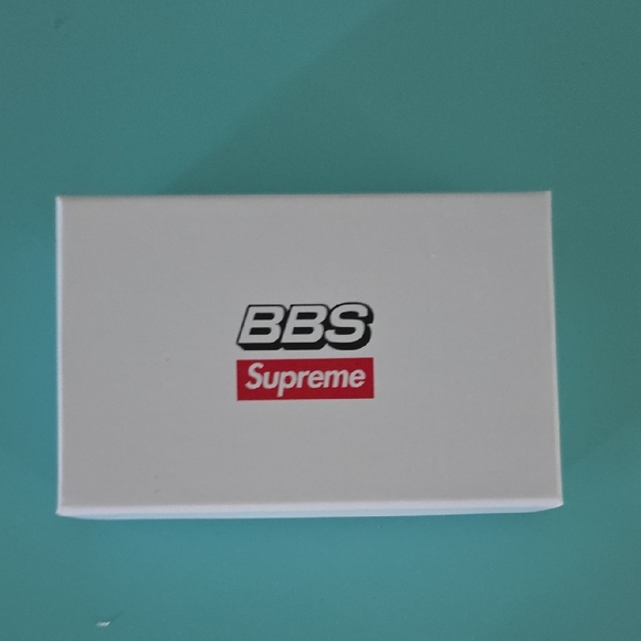 Supreme BBS RS Rim Keychain - Picture 4 of 5